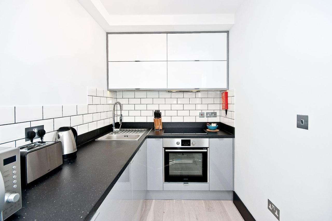 Heinze Flat 402 - One Bedroom Fourth Floor Flat By City Living Londres Exterior foto
