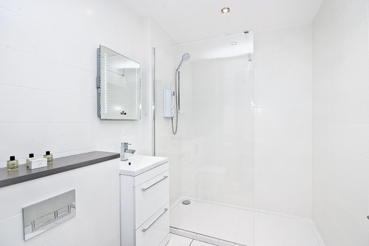 Heinze Flat 402 - One Bedroom Fourth Floor Flat By City Living Londres Exterior foto